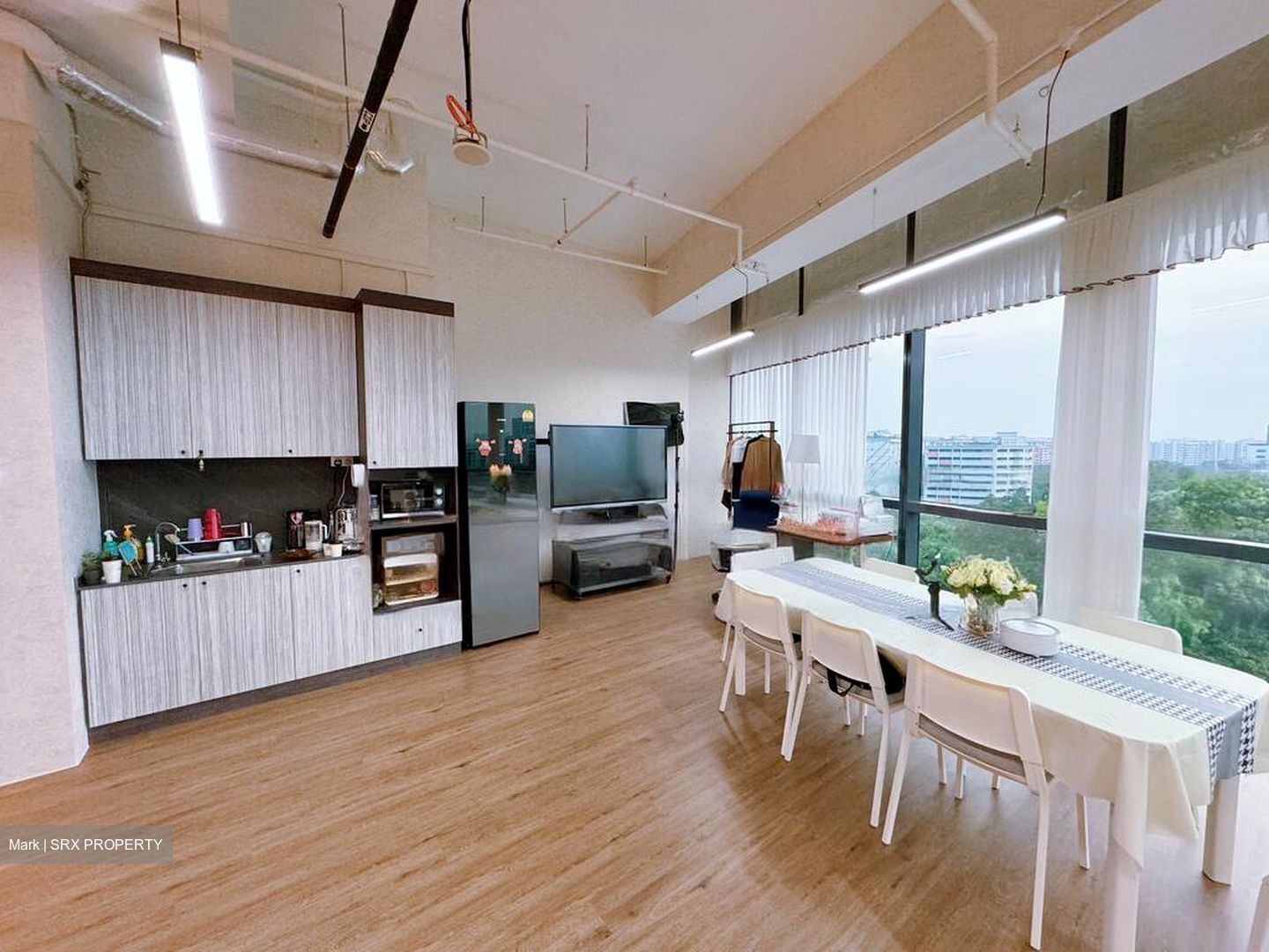 Woods Square (D25), Office #451345121